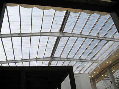 阳光板用于屋顶采光