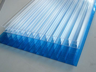 PC阳光板温室开窗通风能力的设计理念